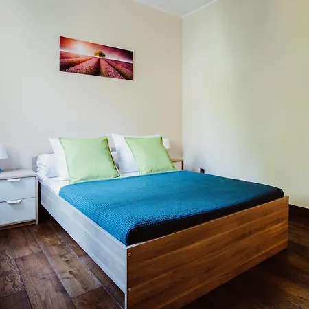 Kings City - Zamkowa Apartman Krakkó