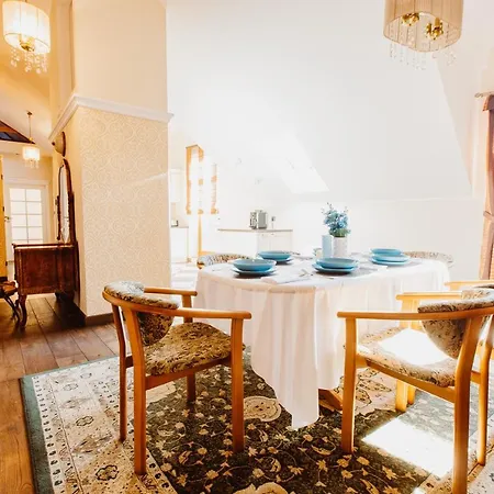 Kings City - Zamkowa Appartement Krakau
